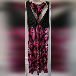 Pink and Black Sleeveless V-Neck Sundress